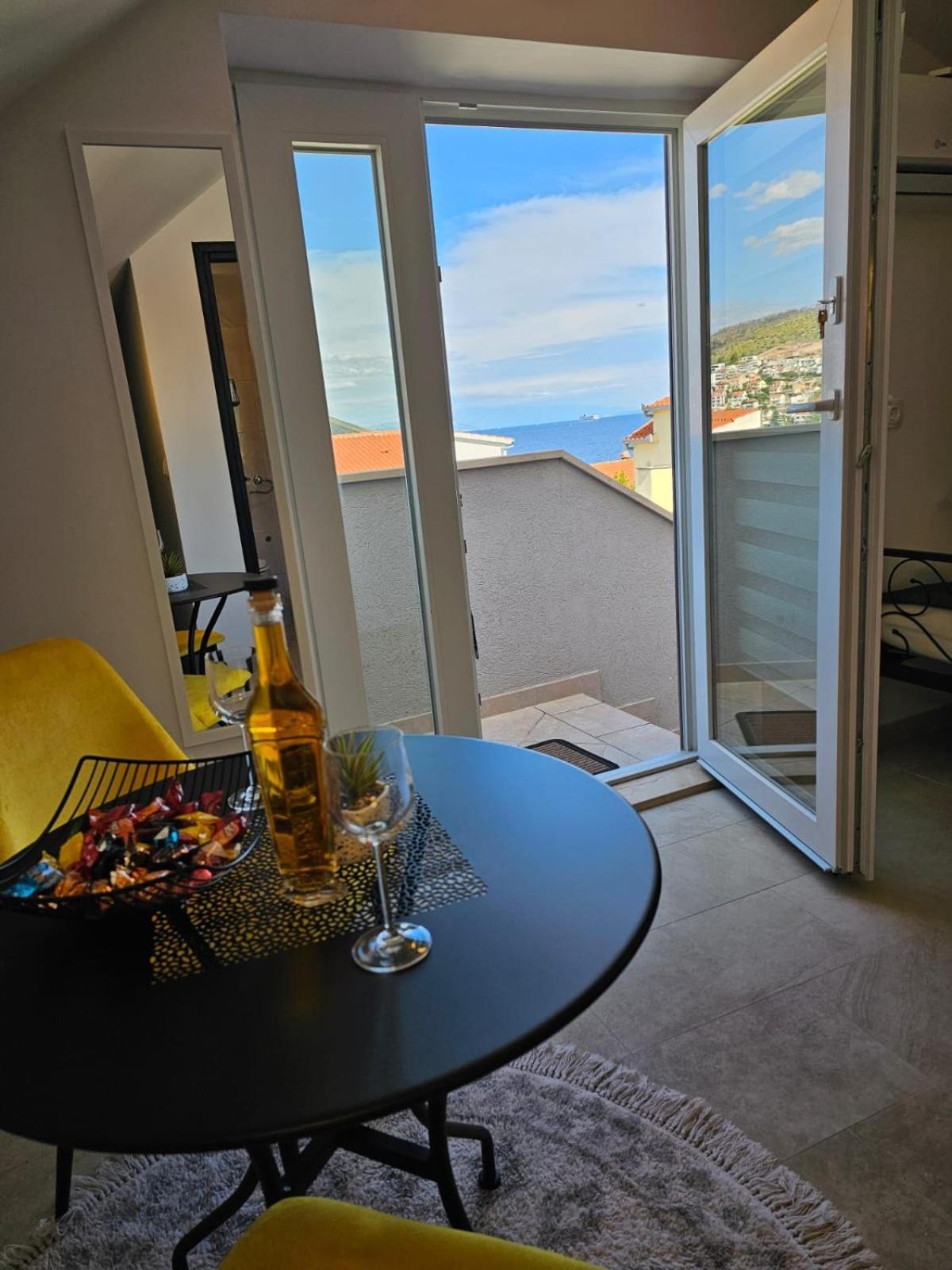 Apartmani Cesarica Trogir Exterior foto