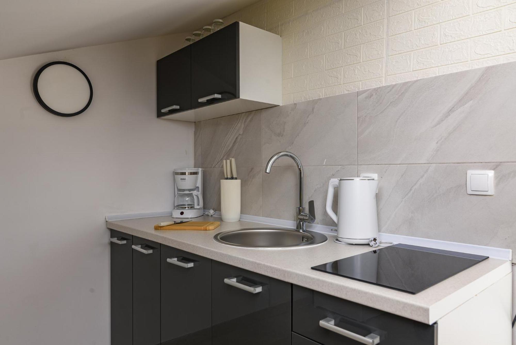 Apartmani Cesarica Trogir Exterior foto